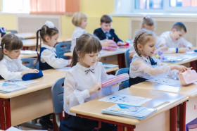Правительство России профинансирует завершение строительства и модернизацию школ в ряде регионов.